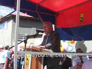 Şair Yazar Yahya Akengin' n Şölen Konuşması