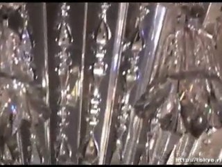 惠比壽 Enternal Lights (世界最大水晶吊燈)