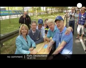 Deutschland: Cultural habits on highway - no comment