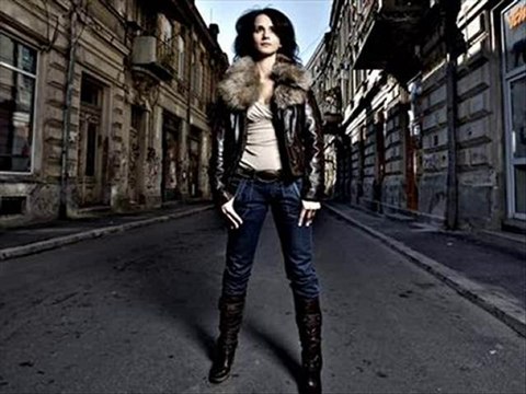 Madalina Manole - Vecinii(Tribute)