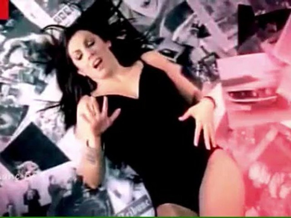 Zeynep Dizdar - Hayat Benim Elimde ORJ KLiP 2010