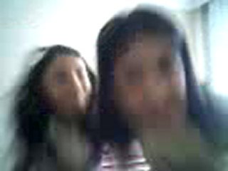 bu çılgınlara bakın nazlı sinem