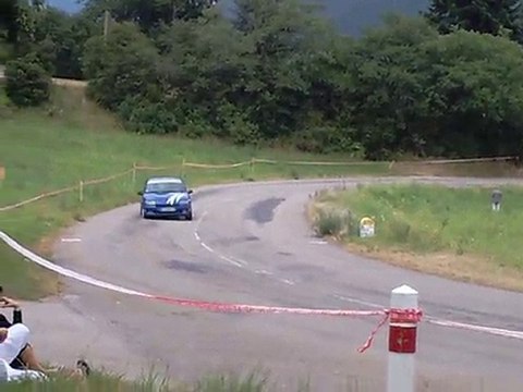 Rallye de la Drôme 2010 - ES 1 - Panne mécanique