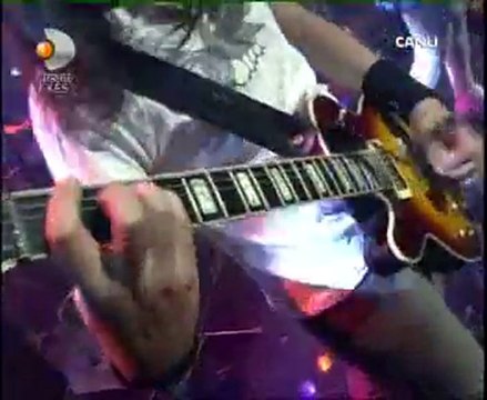 Aylin Aslım - İçtim İçtim (Yüxexes)