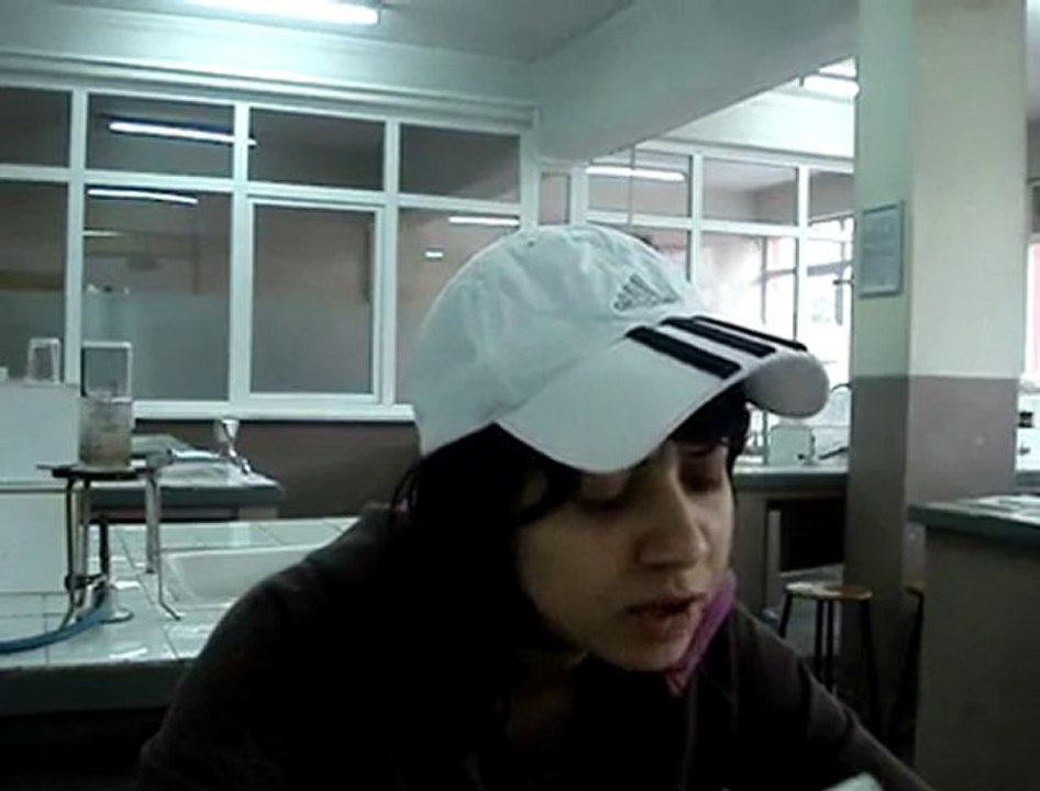 sevemem senden baska  gozum arar gozlerini