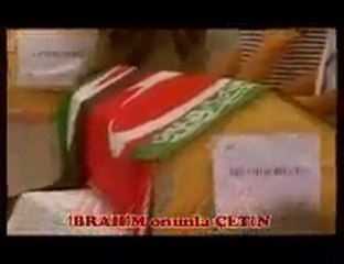 Gazze şehitleri için Filistinlilerin bestelediği müthiş marş