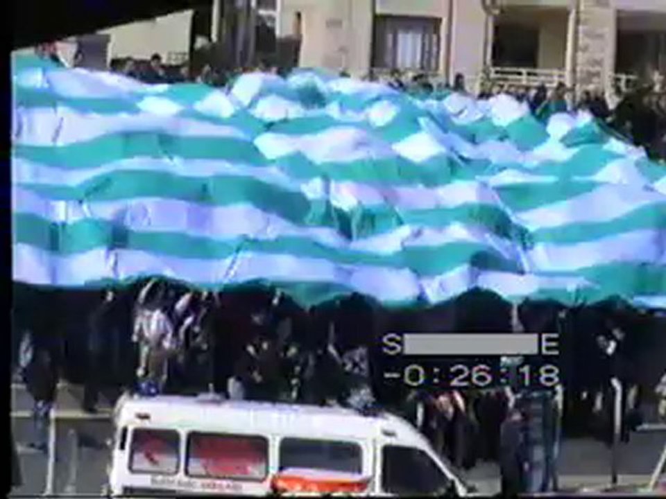 Eskilerden Deplasmanda Bayrak Show