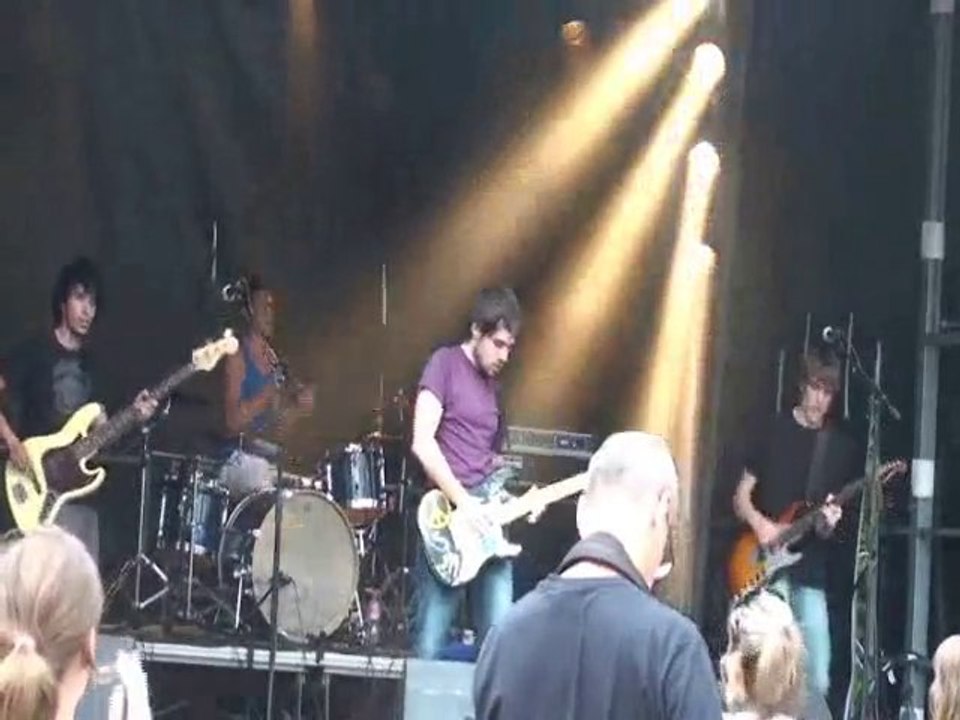 les junk flowers au festival de Montjoux 2010