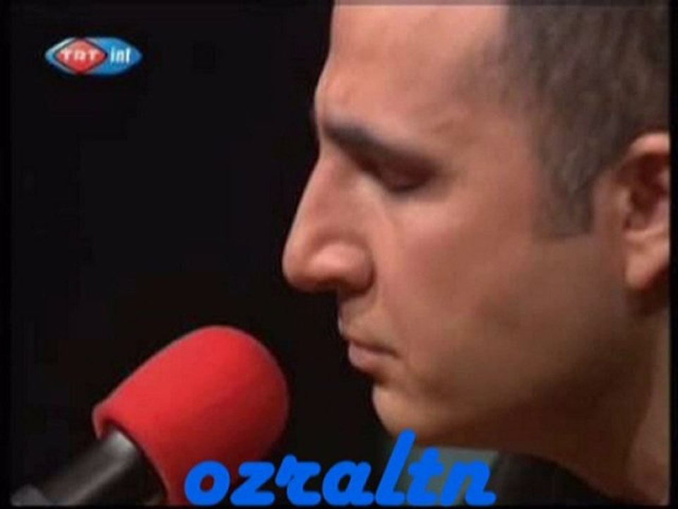 OKAN  MURAT  ÖZTÜRK    BÜGÜN  AYIN  IŞIĞI 1998