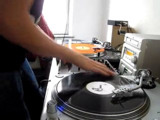 "Homemade Buns" VS "Ahhh"