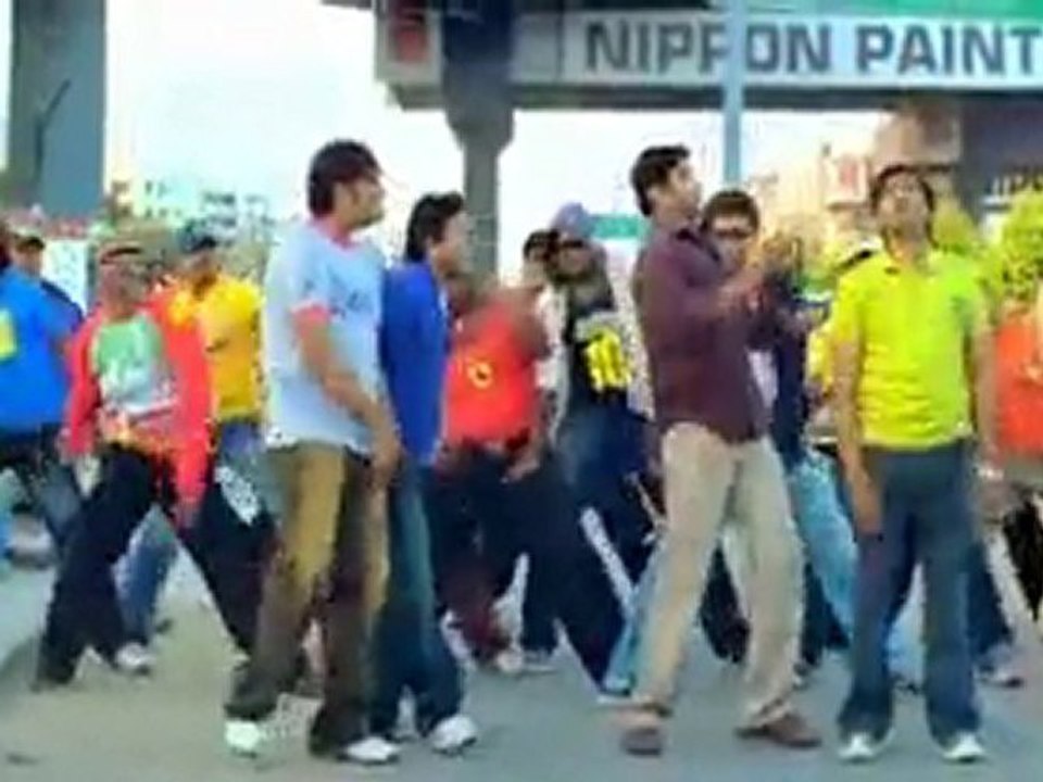 Genelia Video Song 73 Senthamizh Pesum Santosh Subramaniam