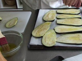 CROUSTILLANT D’AUBERGINES AU CHEVRE
