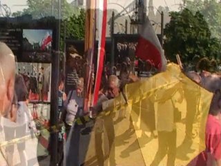 HAPPENING Z PASAŻERAMI TU154M NA PLACU PIŁSUDSKIEGO