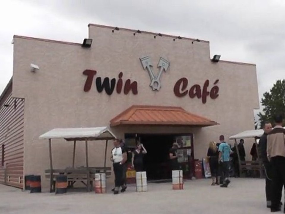 TWIN CAFE n°2