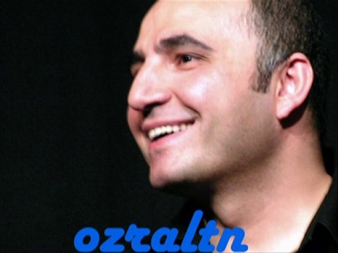 OKAN MURAT ÖZTÜRK AŞAĞIDAN BİR YEL ESTİ