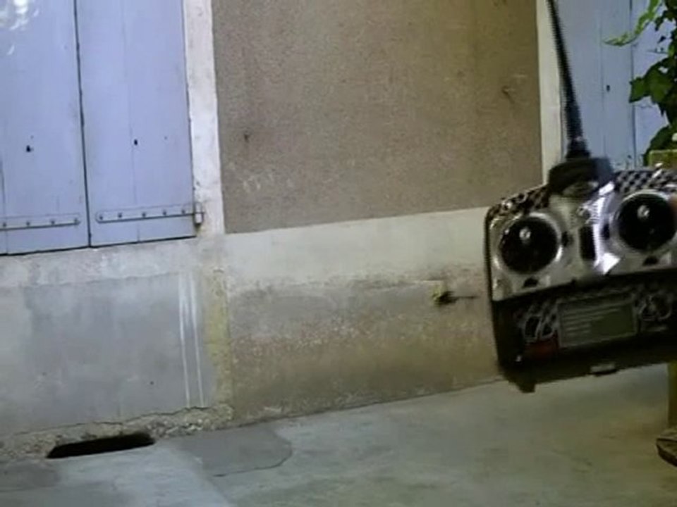 Walkera V120D01 - 1er vol test dehors et dedans