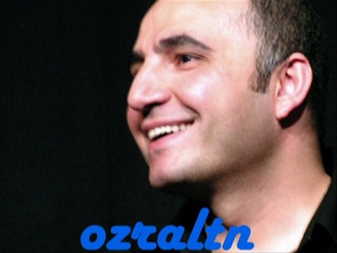 OKAN MURAT ÖZTÜRK SÜRÜLER İÇİNDE SÜRMELİ KOYUN