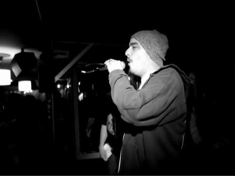 EOW France, s03ep01, Paris, Yoshi Acapella