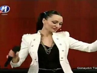 Umut Akyürek £££ GÖNÜL