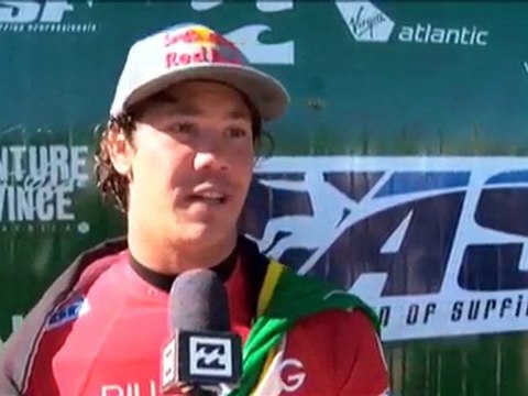 SURF : Jordy Smith beats Adam Melling at JBAY!