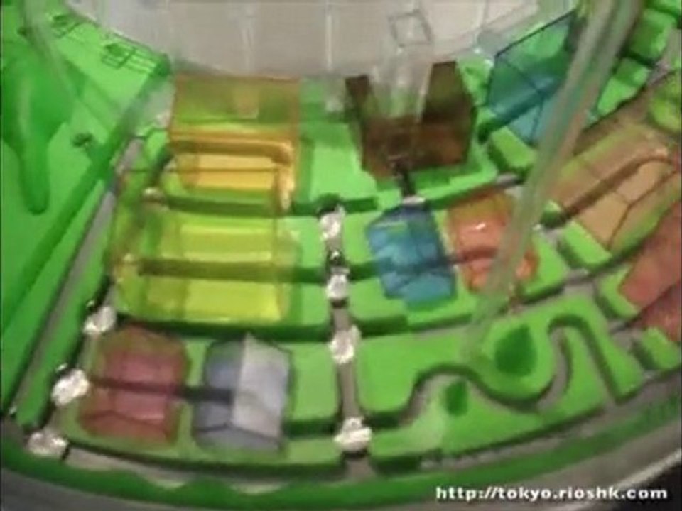 日本科學未來館中的一個EcoSystem Display