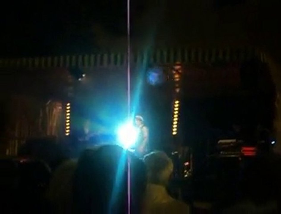 Les yeux revolvers par Ludo