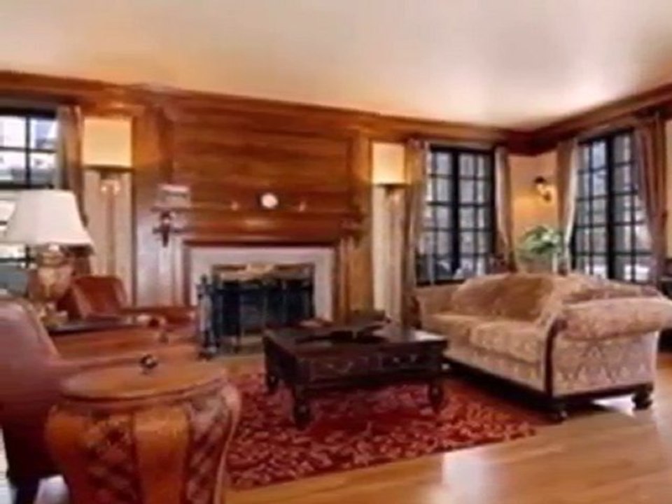 Homes for Sale - 4425 N Lake Dr - Shorewood, WI 53211 - Cold