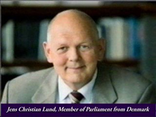 Iranians celebrate US court ruling - July 18, 201