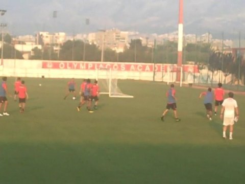 RedPlanet.gr - Προπόνηση πριν το ματς με Μπέσα (2)