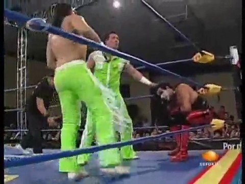 Alan Stone & Chris Stone vs Cuervo & Escoria