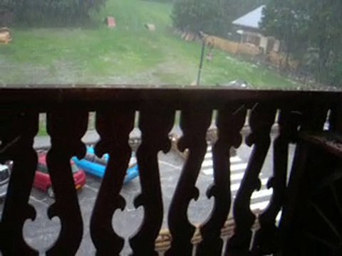 grele juillet 2010 dans les Alpes sur Valloire