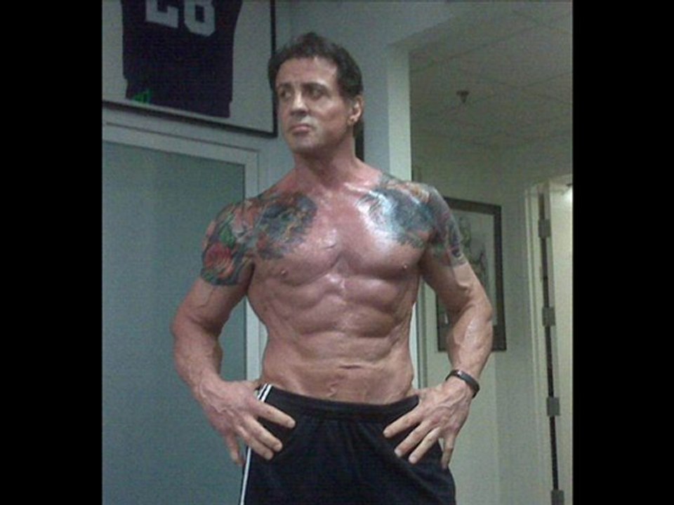 The Expendables Offical Trailer 2 HD