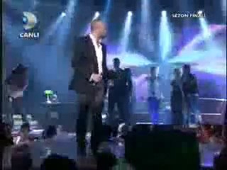 Berkay - Taburcu 2010 CAnlı www.akgulfm.net