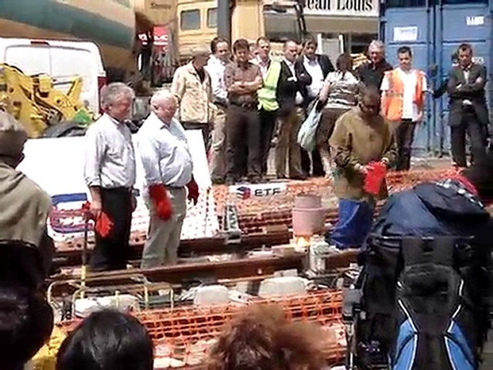 Soudure du 1er rail - Tramway de Brest