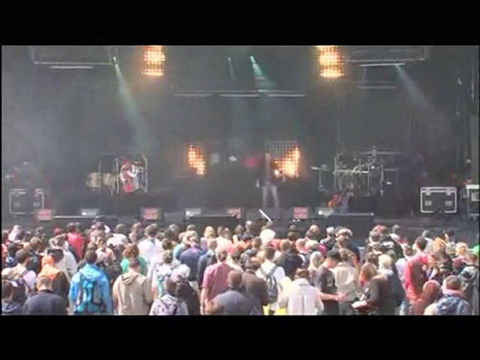 AliveKill / Les Gens / Les Vieilles Charrues