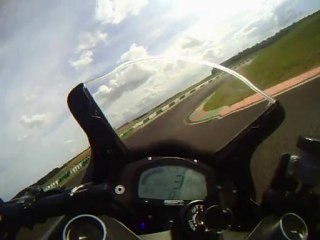 Mettet Ninja 250 R piste  22 / 07 /2010