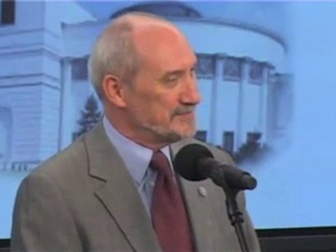 Nic nie wiem o członkostwie Palikota w zespole