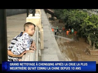 Grand nettoyage à Chongqing après les crues