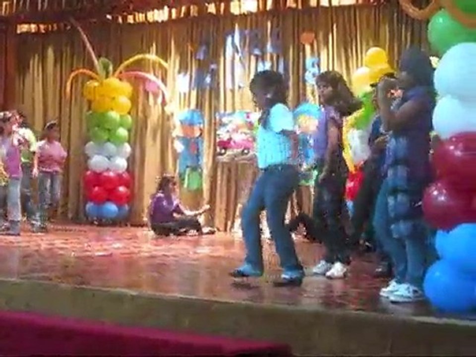 Musica por Dentro en el Acto Cultural 2010 del Betania