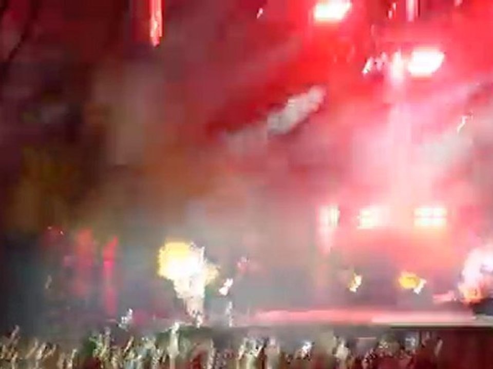 The Cranberries - Zombie - Zone Arena - Bucarest