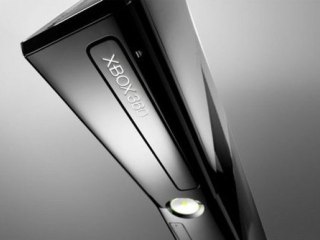 Unboxing: Xbox 360 Slim