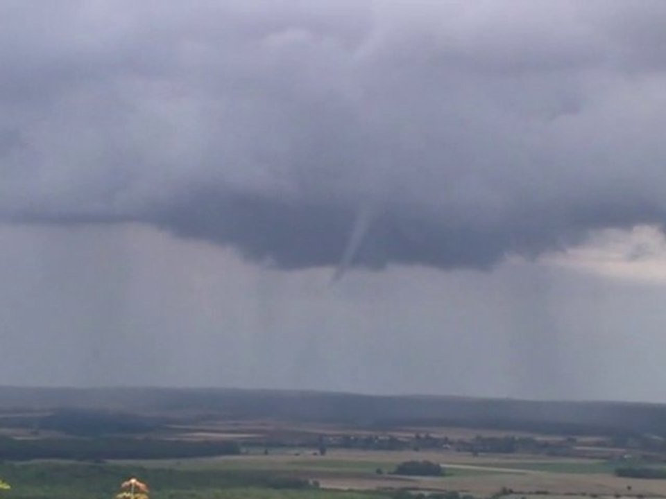 La formation d'un tuba se vendredi 23 juillet 2010 en Meuse.