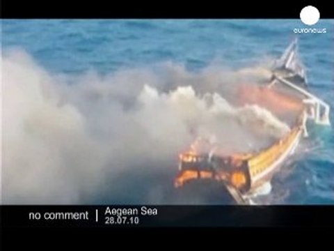 Turkish tour boat sinks off - no comment