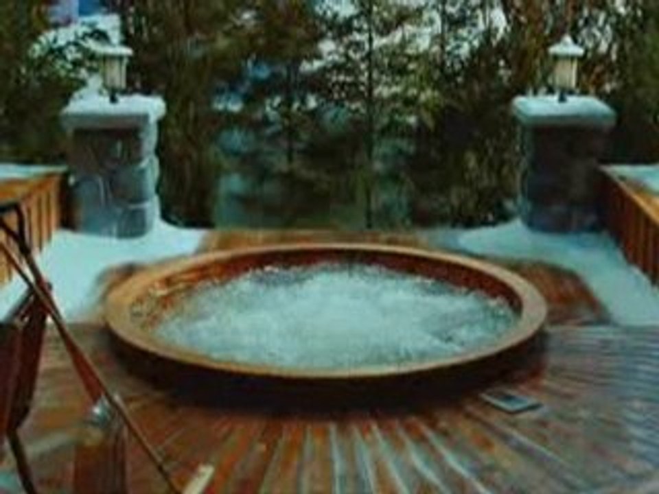 Hot Tub - Der Whirlpool ... ist 'ne verdammte Zeitmaschine!