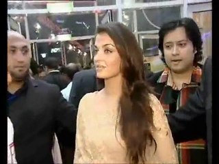 Aishwarya Rai - IIFA Dubai - 2006