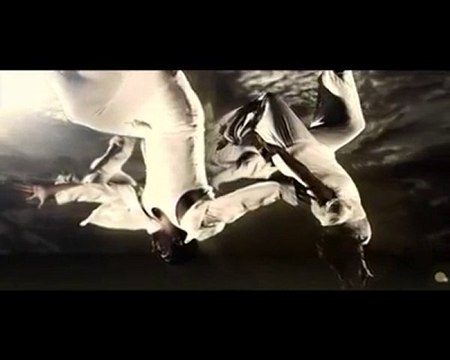 Bengü - Sırada Sen Varsın 2010 Orjinal Klip akgulfm.net