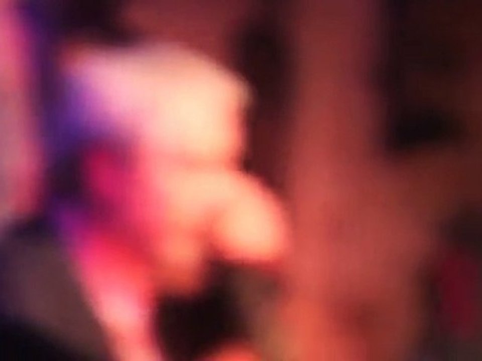 Susanna Bartilla sings "Hit The Road to Dreamland"