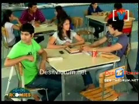 [v] Roomies - 24th July 2010 - pt1