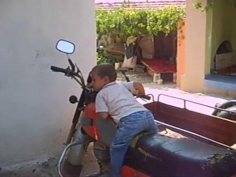 MOTORSIKLET