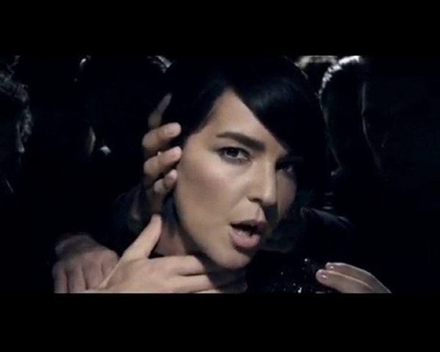 Bengü - Sırada Sen Varsın [YENI KLIP 2010] H.Q.